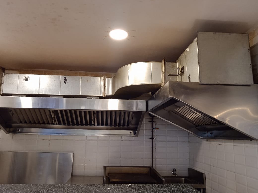 commercial-kitchen-chimney